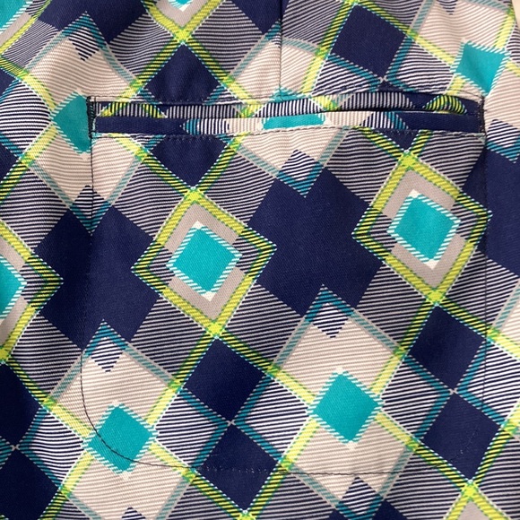 Shorts - Picture 4 of 4